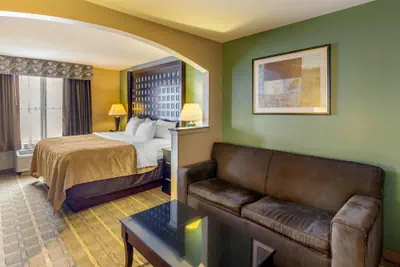 Photo 2 - Quality Suites Sherman