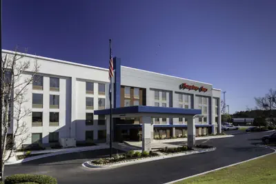 Photo 2 - Hampton Inn Conyers