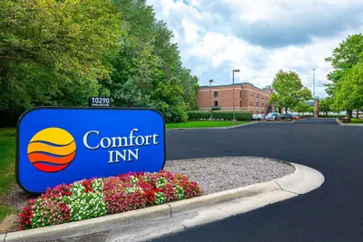 Photo 2 - Comfort Inn Indianapolis North - Carmel