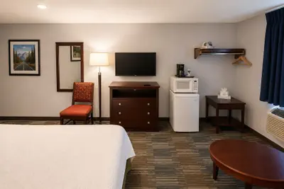Photo 4 - Corning Inn