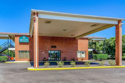 Photo 2 - Quality Inn & Suites Creedmoor - Butner