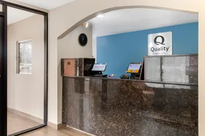 Photo 4 - Quality Inn & Suites Decatur - Priceville I-65