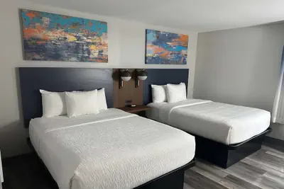 Photo 5 - La Quinta Inn & Suites by Wyndham Birmingham Homewood