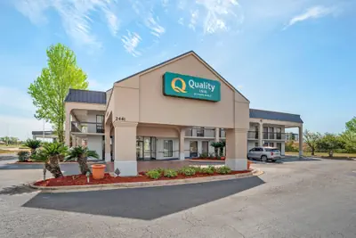 Photo 2 - Quality Inn Foley - Gulf Shores North