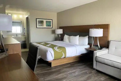 Photo 2 - SureStay Plus by Best Western Alamogordo White Sands