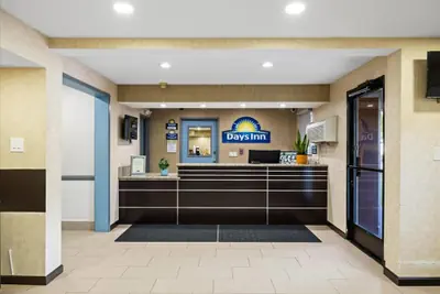 Photo 3 - Days Inn by Wyndham Woodland