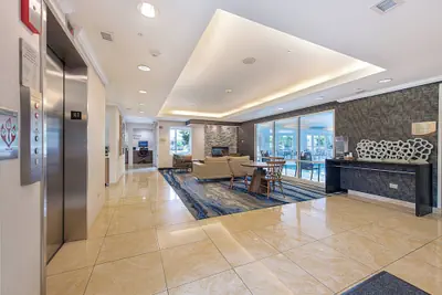 Photo 2 - Fairfield Inn & Suites by Marriott Chicago Naperville