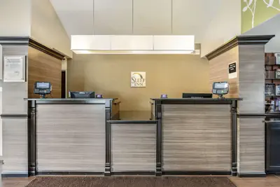 Photo 4 - Sleep Inn Naperville - Chicago