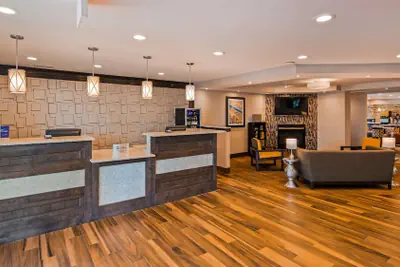 Photo 4 - Best Western Plus North Joliet
