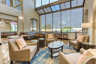 Photo 2 - Drury Inn & Suites St. Louis Collinsville
