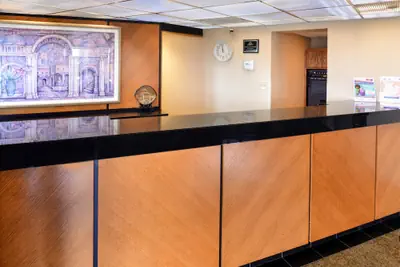 Photo 4 - Americas Best Value Inn Collinsville St. Louis