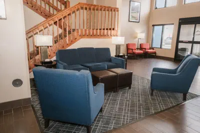 Photo 4 - Comfort Suites Effingham Central