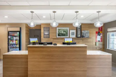 Photo 3 - Country inn & Suites by Radisson, Bolingbrook- Romeoville, I-55