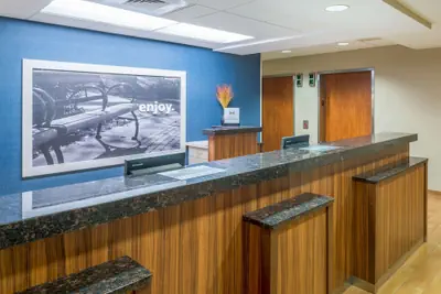 Photo 3 - Hampton Inn Columbia