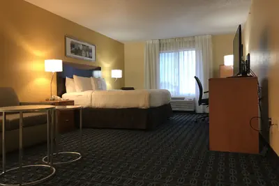 Photo 4 - Fairfield Inn & Suites by Marriott Denver Tech Center/South