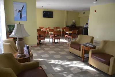 Photo 2 - Eagles Nest Inn