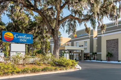 Photo 2 - Comfort Inn Savannah Midtown