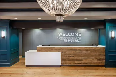 Photo 5 - Hampton Inn Savannah-Historic District