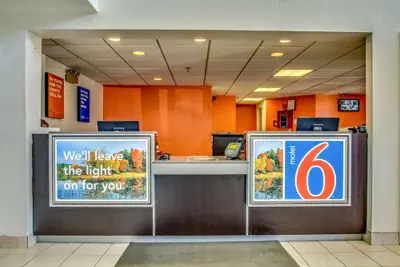 Photo 3 - Motel 6 Amherst, NY - Buffalo