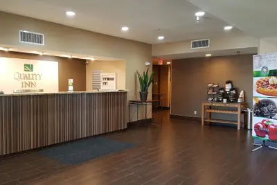 Photo 3 - Quality Inn Cameron