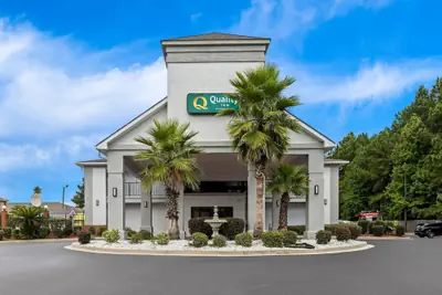 Photo 2 - Quality Inn Port Wentworth Savannah North