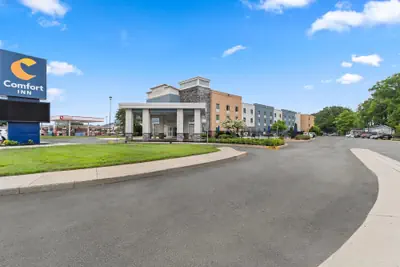 Photo 2 - Comfort Inn Rehoboth Beach