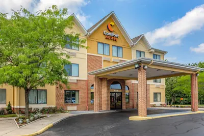 Photo 2 - Comfort Suites Dover University Area