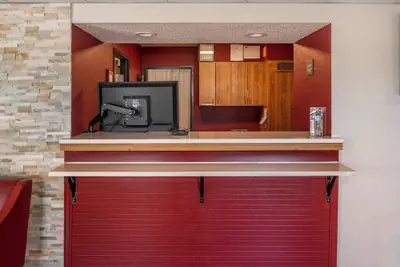 Photo 3 - Red Roof Inn Queensbury