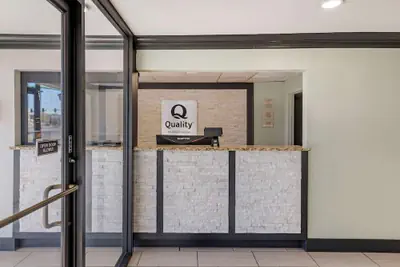 Photo 3 - Quality Inn & Suites Morrow Atlanta South