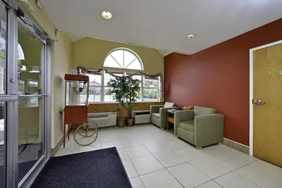 Photo 4 - Americas Best Value Inn East Syracuse