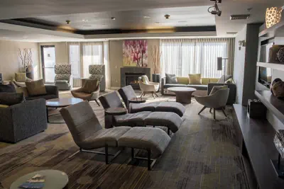 Photo 3 - Courtyard by Marriott Norwich