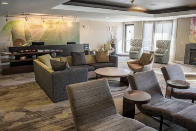 Photo 2 - Courtyard by Marriott Norwich