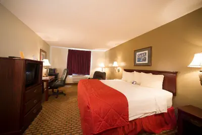 Photo 3 - Rest Inn Fort Smith
