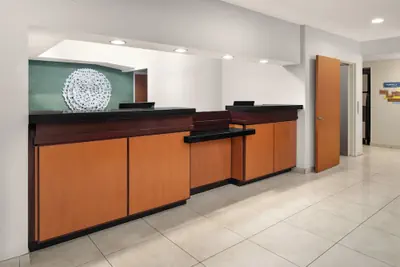Photo 3 - Fairfield Inn and Suites by Marriott Denver Airport