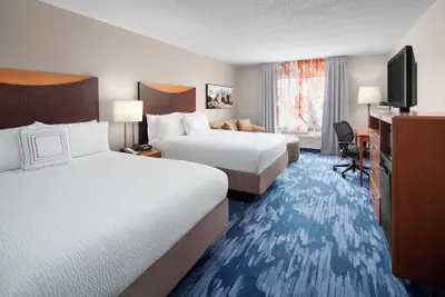 Photo 4 - Fairfield Inn and Suites by Marriott Denver Airport