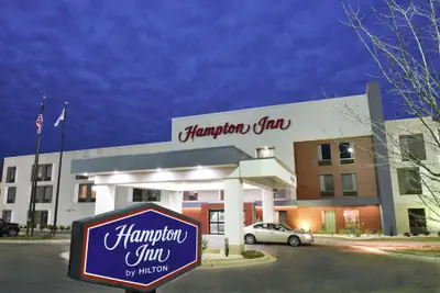 Photo 2 - Hampton Inn Madison