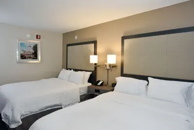 Photo 5 - Hampton Inn Madison