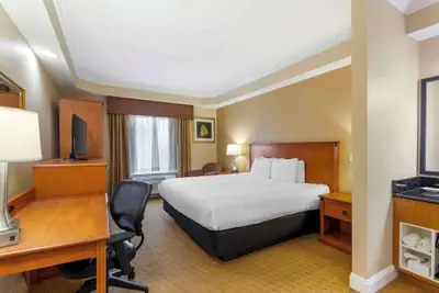 Photo 2 - Best Western Plus Kingsland