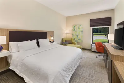 Photo 5 - Hampton Inn Lagrange near Callaway Gardens