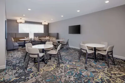 Photo 3 - Sonesta ES Suites Atlanta Kennesaw Town Center