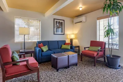 Photo 3 - Comfort Inn Bishop