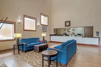 Photo 4 - Comfort Inn University Area