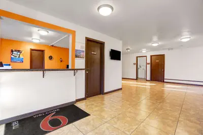 Photo 3 - Motel 6 Silver City, NM