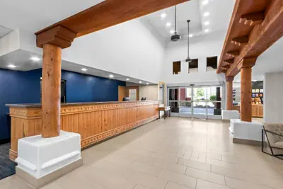 Photo 3 - Red Lion Inn & Suites Goodyear Phoenix