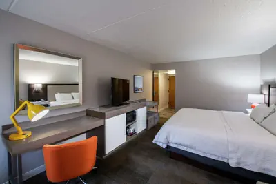 Photo 5 - Hampton Inn Gainesville