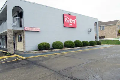 Photo 2 - Red Roof Inn Walton - Richwood