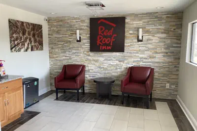 Photo 5 - Red Roof Inn Walton - Richwood