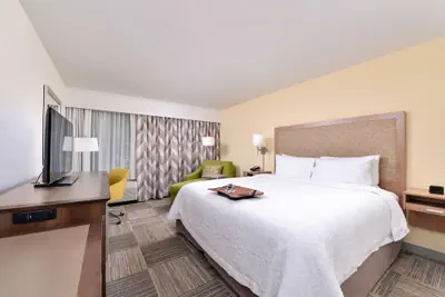 Photo 2 - Hampton Inn Cartersville