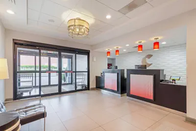 Photo 5 - Comfort Inn & Suites Carrollton