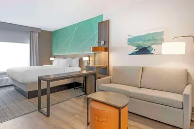 Photo 5 - Comfort Suites Fort Wayne - Southwest